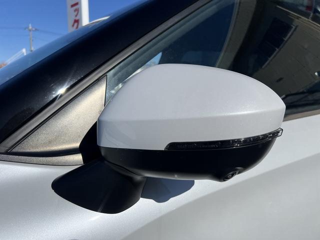 アウトランダーＰＨＥＶ Ｐ　マイパイロット☆４ＷＤ☆９インチナビ☆走行４．５万ｋｍ☆　☆４ＷＤ☆９インチナビ☆Ｂｌｕｅｔｏｏｔｈ☆マルチアラウンドモニター☆マイパイロット☆本革シート／パワーシート／メモリーシート／シートヒーター☆パワーバックドア☆ワイヤレス充電器☆ＬＥＤヘッドライト☆（46枚目）