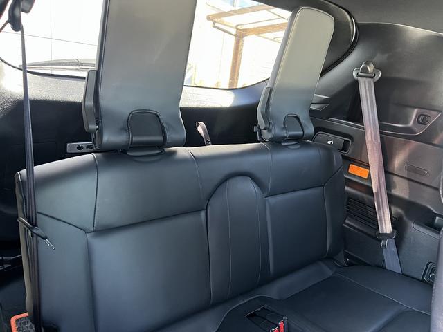 アウトランダーＰＨＥＶ Ｐ　マイパイロット☆４ＷＤ☆９インチナビ☆走行４．５万ｋｍ☆　☆４ＷＤ☆９インチナビ☆Ｂｌｕｅｔｏｏｔｈ☆マルチアラウンドモニター☆マイパイロット☆本革シート／パワーシート／メモリーシート／シートヒーター☆パワーバックドア☆ワイヤレス充電器☆ＬＥＤヘッドライト☆（56枚目）