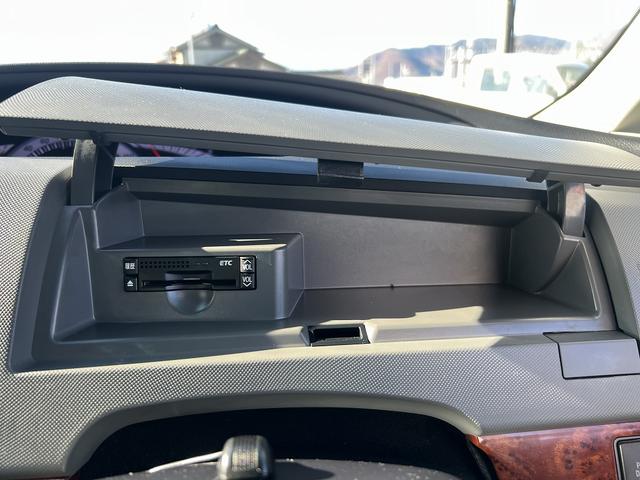 エスティマ アエラスＧエディション☆ナビ☆走行４．１万☆試乗ＯＫ☆　☆ナビ☆ＴＶ☆Ｂｌｕｅｔｏｏｔｈ☆バックカメラ☆フリップダウンモニター☆両側パワースライドドア☆キセノン＋オートライト☆クルーズコントロール☆ビルトインＥＴＣ☆オットマン☆走行４．１万ｋｍ☆試乗ＯＫ☆（76枚目）