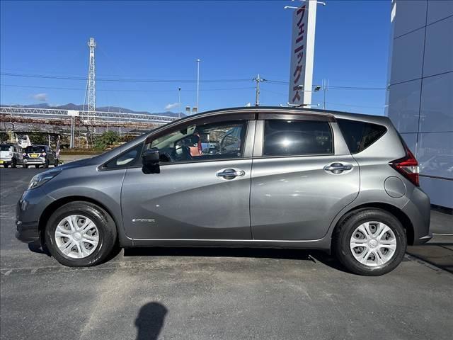 ノート ｅパワーＸ☆ナビ☆ＬＥＤライト☆走行０．６万ｋｍ☆試乗ＯＫ☆　☆ナビ☆ＴＶ☆Ｂｌｕｅｔｏｏｔｈ☆アラウンドビューモニター☆エマージェンシーブレーキ☆ＬＥＤヘッドライト＋オートライト☆車線逸脱警報☆ＥＴＣ☆インテリジェントルームミラー☆走行０．６万ｋｍ☆試乗ＯＫ☆（9枚目）