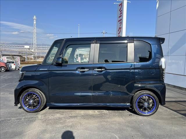 N-BOXカスタム カスタムL☆ターボ☆8インチナビ☆走行2.2万☆試乗OK☆ ☆ワンオーナー☆8インチナビ☆Bluetooth☆バックカメラ☆両側電動ドア☆ホンダセンシング☆アダプティブクルーズ☆ビルトインETC☆前席シートヒーター☆無限Fグリル/スポイラー☆走行2.2万km☆(9枚目)