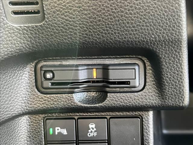 N-BOXカスタム カスタムL☆ターボ☆8インチナビ☆走行2.2万☆試乗OK☆ ☆ワンオーナー☆8インチナビ☆Bluetooth☆バックカメラ☆両側電動ドア☆ホンダセンシング☆アダプティブクルーズ☆ビルトインETC☆前席シートヒーター☆無限Fグリル/スポイラー☆走行2.2万km☆(20枚目)