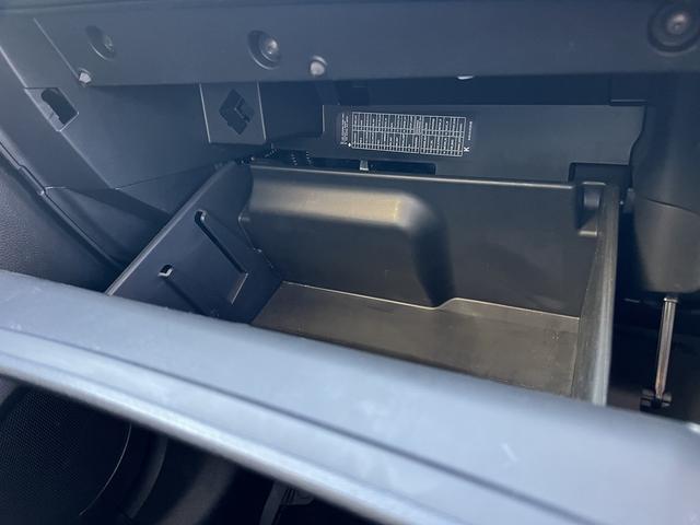 エクストレイル ２０Ｘハイブリッドエマージェンシーブレーキパッケージ４ＷＤ　☆４ＷＤ☆ナビ☆Ｂｌｕｅｔｏｏｔｈ☆アラウンドビューモニター☆エマージェンシーブレーキ☆ＬＥＤヘッドライト☆クルコン☆前席シートヒーター☆ビルトインＥＴＣ☆コーナーセンサー☆走行４．４万☆試乗ＯＫ☆（71枚目）