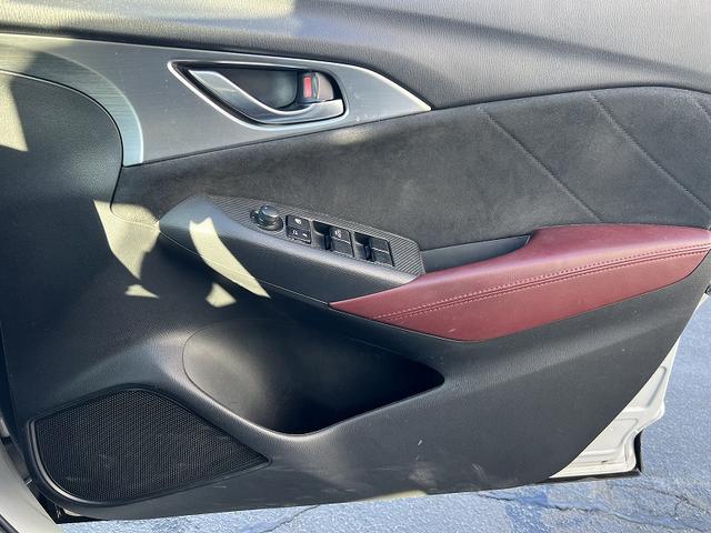 ＣＸ－３ ＸＤツーリングＬパッケージ☆４ＷＤ☆ナビ☆試乗できます☆　☆４ＷＤ☆ディーゼル☆ナビ☆ＴＶ☆Ｂｌｕｅｔｏｏｔｈ☆バックカメラ☆レーダークルーズ☆スマートシティブレーキ☆ブラインドスポットモニター☆ＬＥＤライト☆パーキングソナー☆前席シートヒーター☆試乗ＯＫ☆（43枚目）