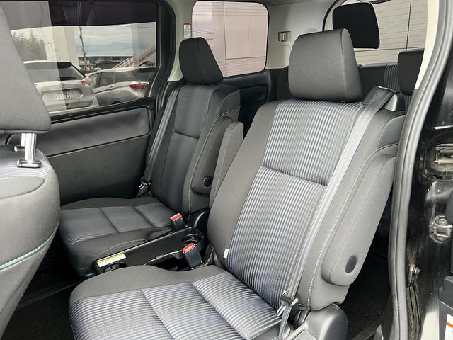 ヴォクシー ＺＳ煌☆１０インチナビ☆１１型後席モニター☆試乗できます☆　☆アルパイン１０インチＳＤナビ☆ＴＶ☆Ｂｌｕｅｔｏｏｔｈ☆バックカメラ☆１１インチ後席モニター☆両側電動ドア☆ビルトインＥＴＣ☆ＬＥＤヘッドライト＆フォグ☆オートライト☆ドライブレコーダー☆試乗ＯＫ☆（31枚目）