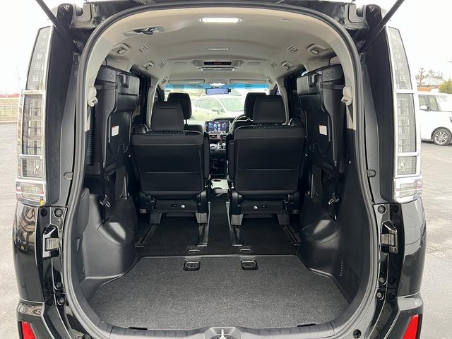 ヴォクシー ＺＳ煌☆１０インチナビ☆１１型後席モニター☆試乗できます☆　☆アルパイン１０インチＳＤナビ☆ＴＶ☆Ｂｌｕｅｔｏｏｔｈ☆バックカメラ☆１１インチ後席モニター☆両側電動ドア☆ビルトインＥＴＣ☆ＬＥＤヘッドライト＆フォグ☆オートライト☆ドライブレコーダー☆試乗ＯＫ☆（70枚目）