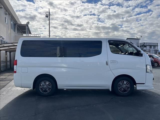 ＮＶ３５０キャラバンワゴン ライダーＧＸ☆１０人乗り☆ナビ☆アラウンドビューモニター☆　☆１０人乗り☆ナビ☆ＴＶ☆Ｂｌｕｅｔｏｏｔｈ☆アラウンドビューモニター☆パワースライドドア☆ＬＥＤヘッドライト＆フォグランプオートライト☆ＥＴＣ☆ミラーウィンカー☆ライダー専用内外装／１５インチＡＷ☆（5枚目）