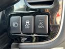 Ｇプレミアムパッケージ☆４ＷＤ☆走行１．６万☆試乗できます☆　☆４ＷＤ☆ナビ☆Ｂｌｕｅｔｏｏｔｈ☆サイド／バックカメラ☆フリップダウンモニター☆レーダークルーズ☆衝突軽減ブレーキ☆キセノン＋オートライト☆前席シートヒーター☆黒革シート☆走行１．６万☆試乗ＯＫ☆（63枚目）