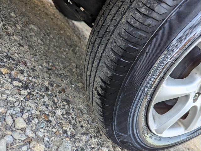 フリード Ｇ　Ｌパッケージ　禁煙車　バックカメラ　ナビ　テレビ　左側パワースライドドア　アルミホイール　キーレスエントリー　ＨＩＤ　ＥＴＣ　ＤＶＤ　ＡＢＳ（15枚目）