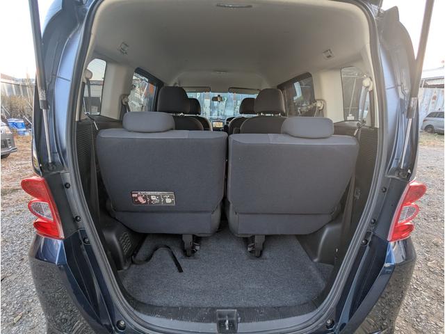 フリード Ｇ　Ｌパッケージ　禁煙車　バックカメラ　ナビ　テレビ　左側パワースライドドア　アルミホイール　キーレスエントリー　ＨＩＤ　ＥＴＣ　ＤＶＤ　ＡＢＳ（26枚目）