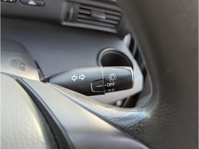 フリード Ｇ　Ｌパッケージ　禁煙車　バックカメラ　ナビ　テレビ　左側パワースライドドア　アルミホイール　キーレスエントリー　ＨＩＤ　ＥＴＣ　ＤＶＤ　ＡＢＳ（52枚目）