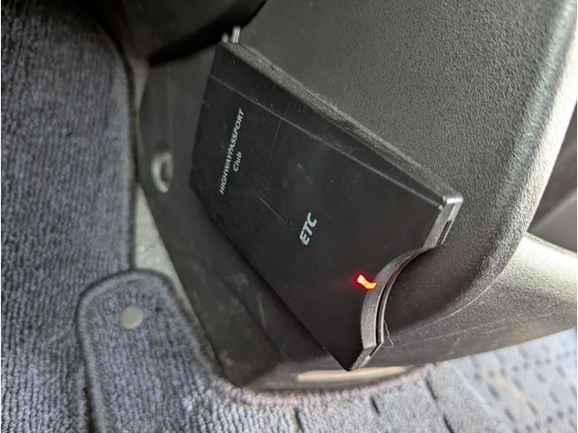 フリード Ｇ　Ｌパッケージ　禁煙車　バックカメラ　ナビ　テレビ　左側パワースライドドア　アルミホイール　キーレスエントリー　ＨＩＤ　ＥＴＣ　ＤＶＤ　ＡＢＳ（55枚目）