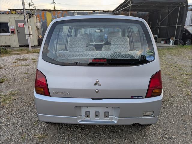 ミニカ ヴォイス　ワンオーナー　禁煙車　記録簿　キーレスエントリー　衝突安全ボディ（10枚目）