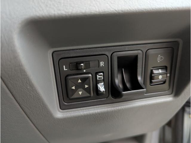 ミニカ ヴォイス　ワンオーナー　禁煙車　記録簿　キーレスエントリー　衝突安全ボディ（52枚目）