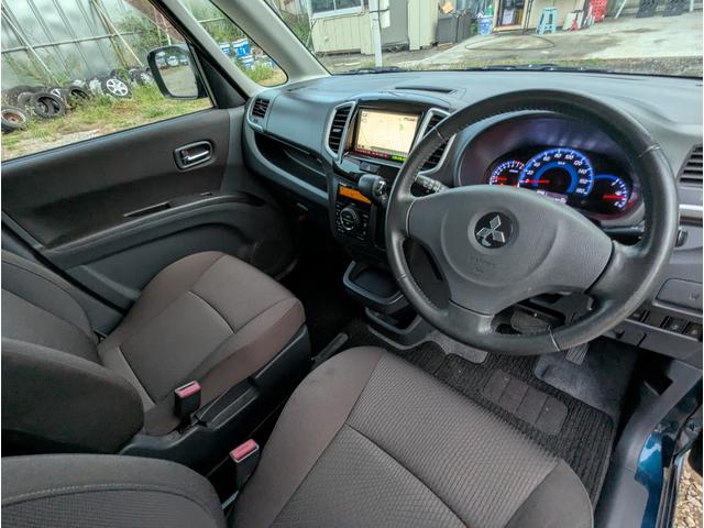 デリカD:2 S 禁煙車 記録簿 バックカメラ フルセグテレビ ナビ プッシュスタートスマートキー 両側パワースライドドア アルミホイール HID DVD ABS(35枚目)
