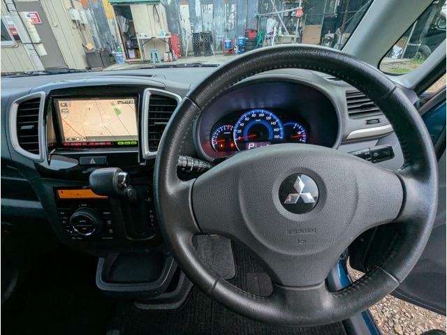 デリカD:2 S 禁煙車 記録簿 バックカメラ フルセグテレビ ナビ プッシュスタートスマートキー 両側パワースライドドア アルミホイール HID DVD ABS(39枚目)