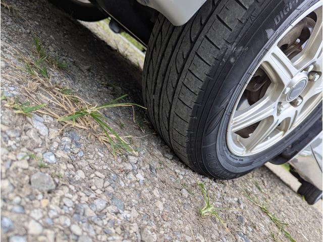 ステップワゴン Ｌ　４ＷＤ　禁煙車　バックカメラ　スマートキー　両側パワースライドドア　ナビ　テレビ　アルミホイール　ＥＴＣ　ＨＩＤ　ＡＢＳ　ドライブレコーダー　オートライト（16枚目）