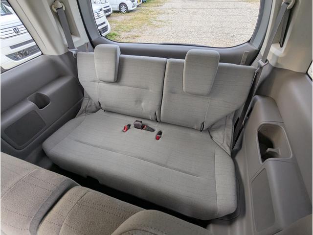 ステップワゴン Ｌ　４ＷＤ　禁煙車　バックカメラ　スマートキー　両側パワースライドドア　ナビ　テレビ　アルミホイール　ＥＴＣ　ＨＩＤ　ＡＢＳ　ドライブレコーダー　オートライト（28枚目）