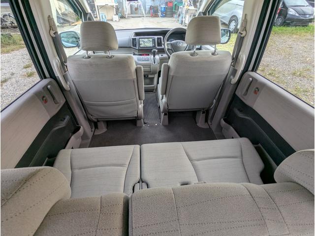 ステップワゴン Ｌ　４ＷＤ　禁煙車　バックカメラ　スマートキー　両側パワースライドドア　ナビ　テレビ　アルミホイール　ＥＴＣ　ＨＩＤ　ＡＢＳ　ドライブレコーダー　オートライト（32枚目）