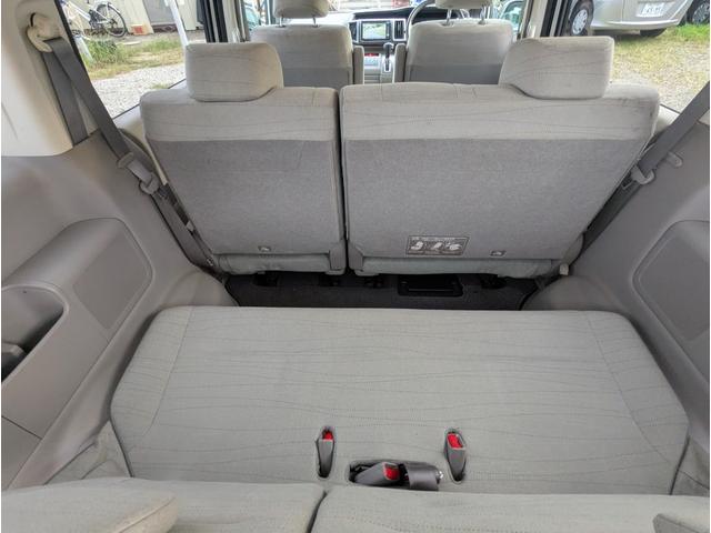 ステップワゴン Ｌ　４ＷＤ　禁煙車　バックカメラ　スマートキー　両側パワースライドドア　ナビ　テレビ　アルミホイール　ＥＴＣ　ＨＩＤ　ＡＢＳ　ドライブレコーダー　オートライト（33枚目）