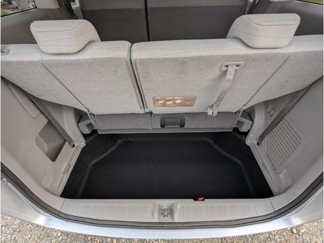 ステップワゴン Ｌ　４ＷＤ　禁煙車　バックカメラ　スマートキー　両側パワースライドドア　ナビ　テレビ　アルミホイール　ＥＴＣ　ＨＩＤ　ＡＢＳ　ドライブレコーダー　オートライト（34枚目）