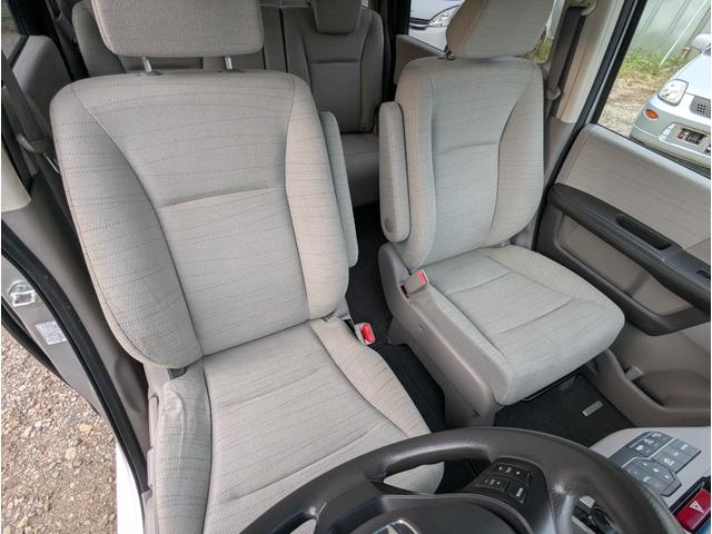 ステップワゴン Ｌ　４ＷＤ　禁煙車　バックカメラ　スマートキー　両側パワースライドドア　ナビ　テレビ　アルミホイール　ＥＴＣ　ＨＩＤ　ＡＢＳ　ドライブレコーダー　オートライト（43枚目）