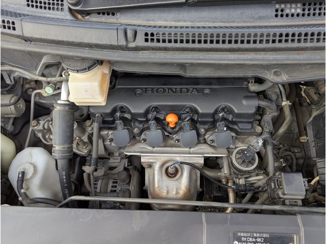 ステップワゴン Ｌ　４ＷＤ　禁煙車　バックカメラ　スマートキー　両側パワースライドドア　ナビ　テレビ　アルミホイール　ＥＴＣ　ＨＩＤ　ＡＢＳ　ドライブレコーダー　オートライト（66枚目）