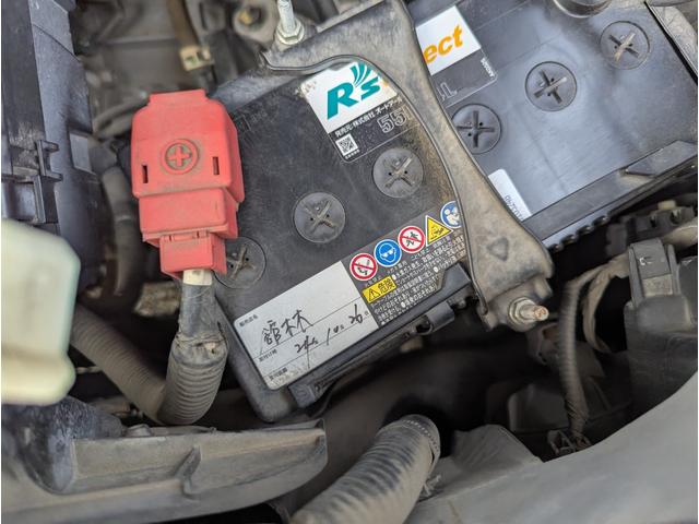 ステップワゴン Ｌ　４ＷＤ　禁煙車　バックカメラ　スマートキー　両側パワースライドドア　ナビ　テレビ　アルミホイール　ＥＴＣ　ＨＩＤ　ＡＢＳ　ドライブレコーダー　オートライト（67枚目）