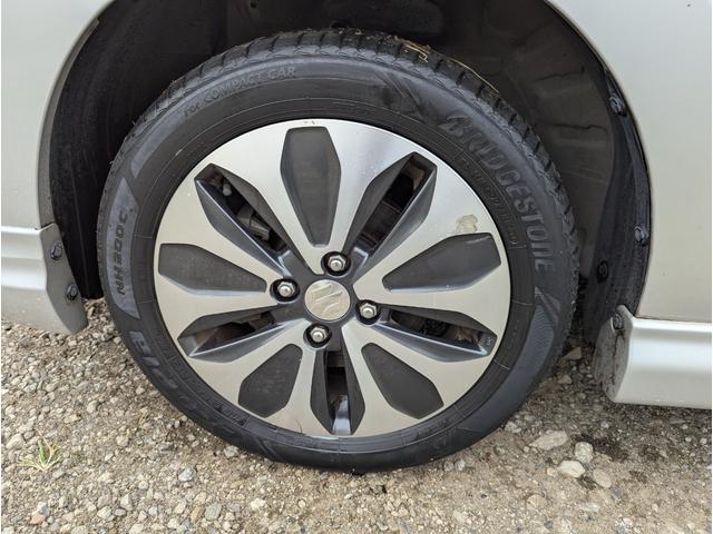 ソリオ Ｓ－ＤＪＥ　ワンオーナー　レーダーブレーキサポート　禁煙車　記録簿　バックカメラ　フルセグテレビ　ナビ　両側パワースライドドア　ＨＩＤ　ＥＴＣ　ＤＶＤ　ＡＢＳ　アイドリングストップ　クルーズコントロール（14枚目）