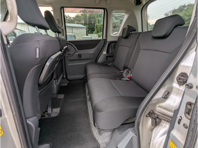 ソリオ Ｓ－ＤＪＥ　ワンオーナー　レーダーブレーキサポート　禁煙車　記録簿　バックカメラ　フルセグテレビ　ナビ　両側パワースライドドア　ＨＩＤ　ＥＴＣ　ＤＶＤ　ＡＢＳ　アイドリングストップ　クルーズコントロール（24枚目）