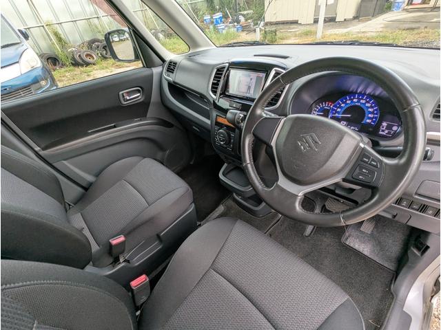 ソリオ Ｓ－ＤＪＥ　ワンオーナー　レーダーブレーキサポート　禁煙車　記録簿　バックカメラ　フルセグテレビ　ナビ　両側パワースライドドア　ＨＩＤ　ＥＴＣ　ＤＶＤ　ＡＢＳ　アイドリングストップ　クルーズコントロール（37枚目）