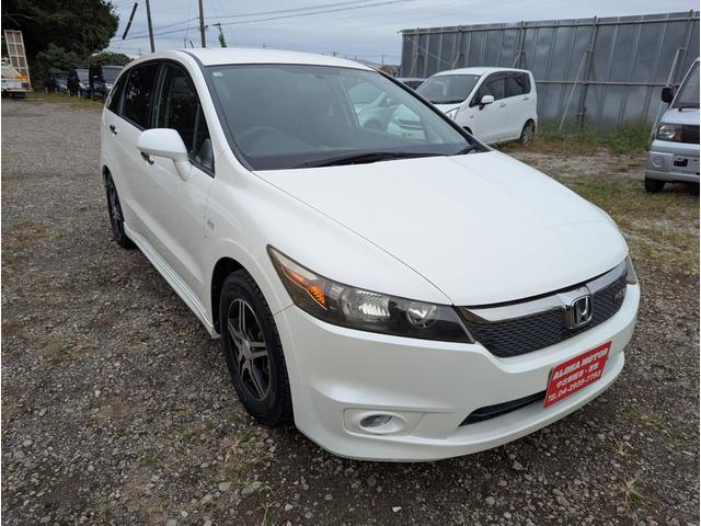 ストリーム RSZ 禁煙車 バックカメラ パドルシフト ナビ アルミホイール HID ETC DVD ABS キーレスエントリー(5枚目)