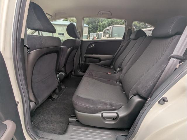 ストリーム RSZ 禁煙車 バックカメラ パドルシフト ナビ アルミホイール HID ETC DVD ABS キーレスエントリー(24枚目)