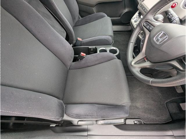 ストリーム RSZ 禁煙車 バックカメラ パドルシフト ナビ アルミホイール HID ETC DVD ABS キーレスエントリー(42枚目)