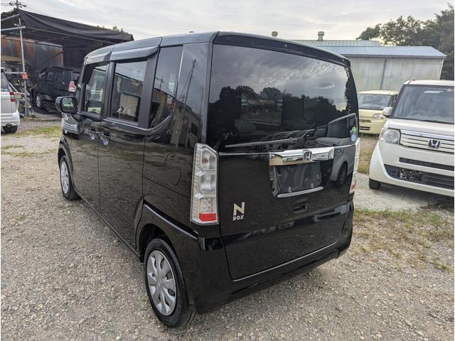 Ｎ－ＢＯＸ Ｇ　禁煙車　プッシュスタートスマートキー　ＥＴＣ　アイドリングストップ　衝突安全ボディ（11枚目）
