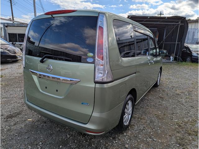 セレナ 20G 4WD 禁煙車 BLUETOOTH バックカメラ 両側パワースライドドア フルセグテレビ ナビ アルミホイール アイドリングストップ クルーズコントロール HID ETC ABS(9枚目)