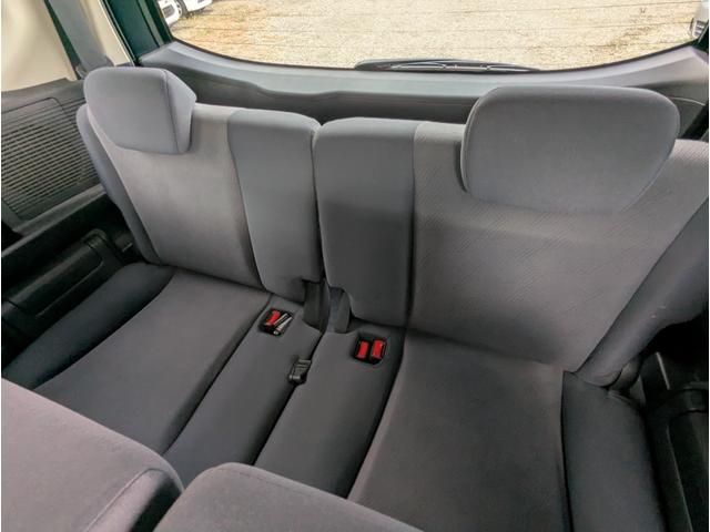 フリード Ｇ　ジャストセレクション　バックカメラ　フルセグテレビ　アルミホイール　キーレスエントリー　左側パワースライドドア　ＨＩＤ　ＥＴＣ　ＡＢＳ（25枚目）