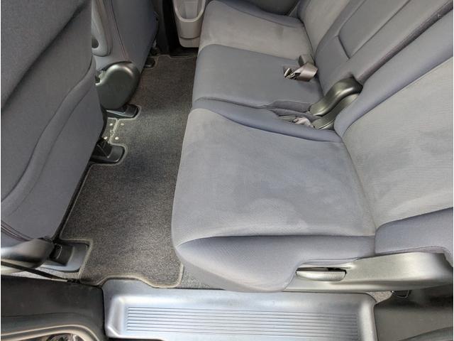 フリード Ｇ　ジャストセレクション　バックカメラ　フルセグテレビ　アルミホイール　キーレスエントリー　左側パワースライドドア　ＨＩＤ　ＥＴＣ　ＡＢＳ（26枚目）