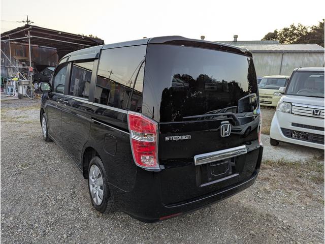 ステップワゴン G Lパッケージ バックカメラ スマートキー 両側パワースライドドア ナビ フルセグテレビ 後席モニター HID ETC ABS(11枚目)