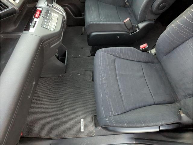 ステップワゴン G Lパッケージ バックカメラ スマートキー 両側パワースライドドア ナビ フルセグテレビ 後席モニター HID ETC ABS(23枚目)