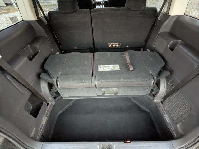 ステップワゴン G Lパッケージ バックカメラ スマートキー 両側パワースライドドア ナビ フルセグテレビ 後席モニター HID ETC ABS(30枚目)