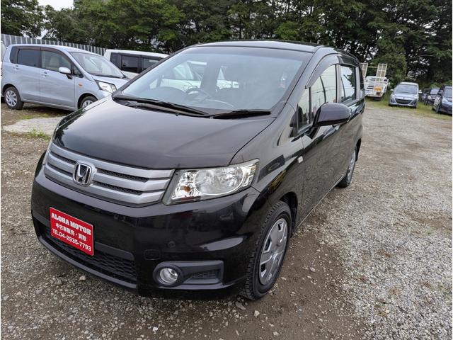 フリードスパイク Ｇ　禁煙車　ＢＬＵＥＴＯＯＴＨ　ナビ　テレビ　フルフラットシート　キーレスエントリー　ドライブレコーダー　ＥＴＣ　ＨＩＤ　衝突安全ボディ（3枚目）