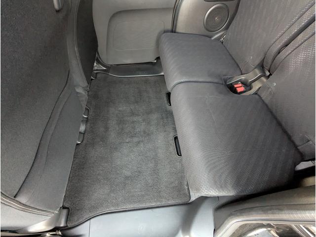 Ｎ－ＢＯＸカスタム Ｇ・Ｌパッケージ　禁煙車　記録簿　２０２５年製タイヤ　バックカメラ　ＢＬＵＥＴＯＯＴＨ　プッシュスタートスマートキー　フルセグテレビ　ナビ　左側パワースライドドア　ＨＩＤ　ＥＴＣ　ＡＢＳ　オートエアコン　オートライト（25枚目）