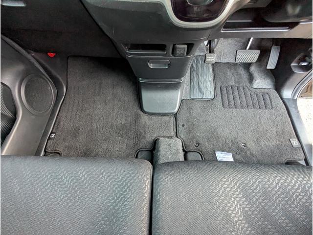 Ｎ－ＢＯＸカスタム Ｇ・Ｌパッケージ　禁煙車　記録簿　２０２５年製タイヤ　バックカメラ　ＢＬＵＥＴＯＯＴＨ　プッシュスタートスマートキー　フルセグテレビ　ナビ　左側パワースライドドア　ＨＩＤ　ＥＴＣ　ＡＢＳ　オートエアコン　オートライト（38枚目）