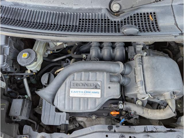 Ｎ－ＢＯＸカスタム Ｇ・Ｌパッケージ　禁煙車　記録簿　２０２５年製タイヤ　バックカメラ　ＢＬＵＥＴＯＯＴＨ　プッシュスタートスマートキー　フルセグテレビ　ナビ　左側パワースライドドア　ＨＩＤ　ＥＴＣ　ＡＢＳ　オートエアコン　オートライト（54枚目）