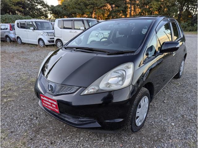 フィット Ｇ　禁煙車　ナビ　テレビ　キーレスエントリー　ドライブレコーダー　ＥＴＣ　ＤＶＤ（3枚目）