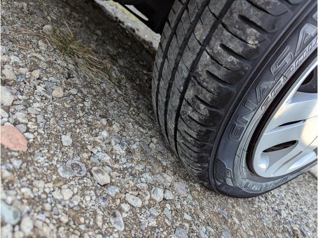 フィット Ｇ　禁煙車　ナビ　テレビ　キーレスエントリー　ドライブレコーダー　ＥＴＣ　ＤＶＤ（16枚目）