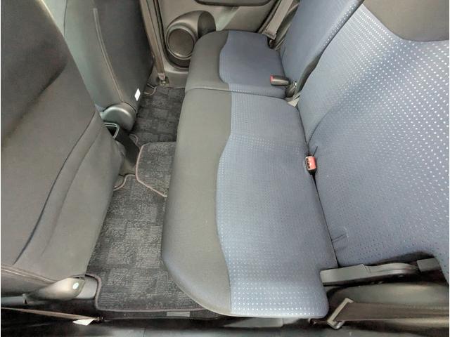 フィット Ｇ　禁煙車　ナビ　テレビ　キーレスエントリー　ドライブレコーダー　ＥＴＣ　ＤＶＤ（25枚目）