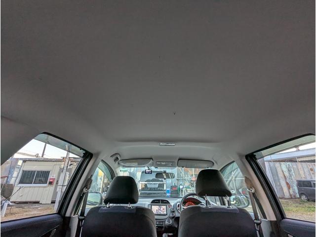 フィット Ｇ　禁煙車　ナビ　テレビ　キーレスエントリー　ドライブレコーダー　ＥＴＣ　ＤＶＤ（27枚目）