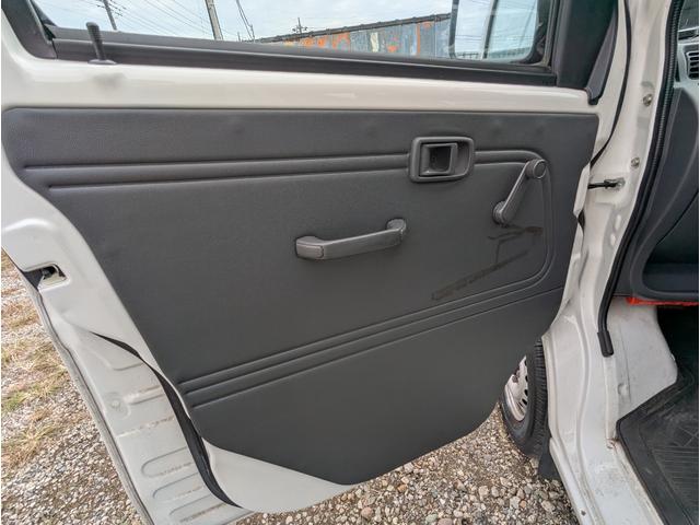 ハイゼットカーゴ 　オートマ　エアコン　パワーステアリング　ハイルーフ　ＥＴＣ（19枚目）